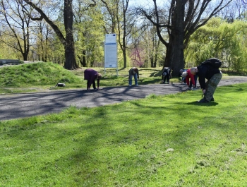 Nordic Walking- majowy spacer po żywieckim parku zamkowym z uczestnikami programu Senior/ka - zdjęcie32