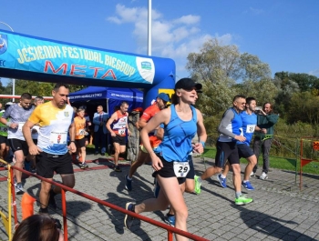 Wyniki XXXI Jesiennego Festiwalu Biegowego - zdjęcie144