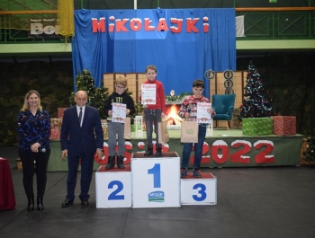 Mikołajkowe Zawody Pływackie i spotkanie ze Świętym Mikołajem 03.12.2022 r. - zdjęcie124
