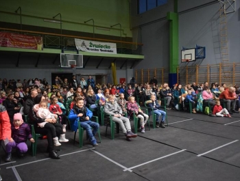 Mikołajkowe Zawody Pływackie i spotkanie ze Świętym Mikołajem 03.12.2022 r. - zdjęcie127