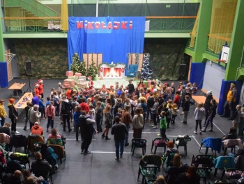 Mikołajkowe Zawody Pływackie i spotkanie ze Świętym Mikołajem 03.12.2022 r. - zdjęcie132