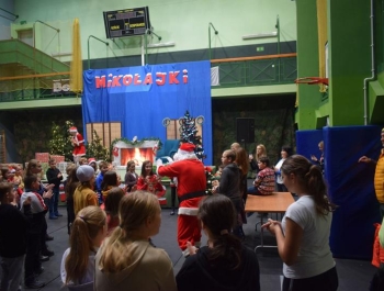 Mikołajkowe Zawody Pływackie i spotkanie ze Świętym Mikołajem 03.12.2022 r. - zdjęcie141
