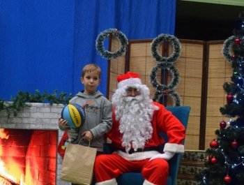Mikołajkowe Zawody Pływackie i spotkanie ze Świętym Mikołajem 03.12.2022 r. - zdjęcie148