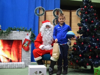 Mikołajkowe Zawody Pływackie i spotkanie ze Świętym Mikołajem 03.12.2022 r. - zdjęcie153