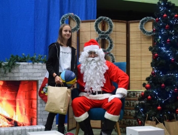 Mikołajkowe Zawody Pływackie i spotkanie ze Świętym Mikołajem 03.12.2022 r. - zdjęcie189