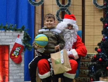Mikołajkowe Zawody Pływackie i spotkanie ze Świętym Mikołajem 03.12.2022 r. - zdjęcie192