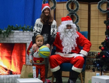 Mikołajkowe Zawody Pływackie i spotkanie ze Świętym Mikołajem 03.12.2022 r. - zdjęcie194