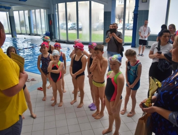 Zawody Pływackie - Ferie z MOSiRem 2023 - zdjęcie30
