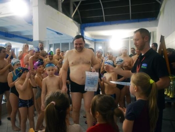 Relacja z Rodzinnych Sztafet Pływackich - zdjęcie38