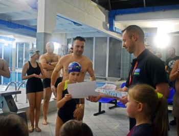 Relacja z Rodzinnych Sztafet Pływackich - zdjęcie44