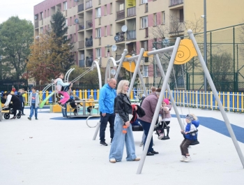 Kompleks sportowo-rekreacyjny na os. 700-lecia już otwarty! - zdjęcie13