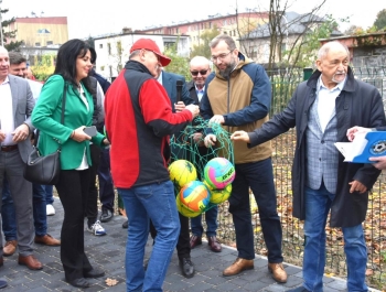 Kompleks sportowo-rekreacyjny na os. 700-lecia już otwarty! - zdjęcie17