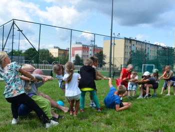Fotorelacja z festynu na os. 700-lecia oraz na ul. Tetmajera w Żywcu - zdjęcie35