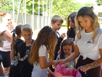 Pożegnanie wakacji przy Szkole Podstawowej nr 5 - 19.08.2025 - zdjęcie12