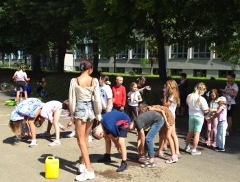 Pożegnanie wakacji przy Szkole Podstawowej nr 5 - 19.08.2025 - zdjęcie46