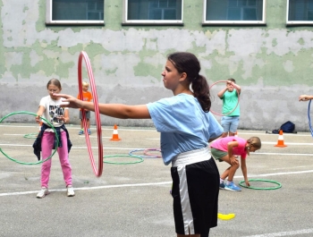 Pożegnanie wakacji przy SP3 oraz SP6. - zdjęcie18