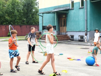 Pożegnanie wakacji przy SP3 oraz SP6. - zdjęcie12