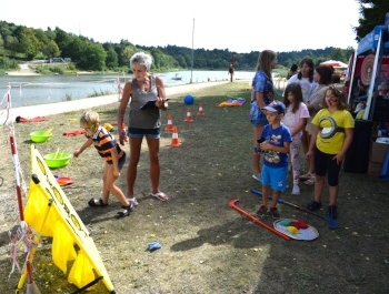 Pożegnanie wakacji na plaży nad Jeziorem Żywieckim 29.08.2025. - zdjęcie15
