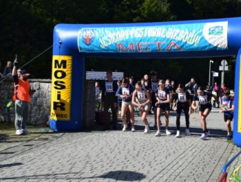 35. Jesienny Festiwal Biegowy o Puchar Burmistrza Miasta Żywca – za nami! - zdjęcie42