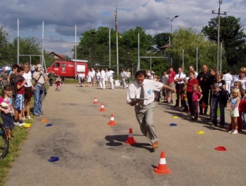 FESTYN SPORTOWO – REKREACYJNY DLA DZIECI „WAKACJE NA SPORTOWO i WESOŁO” - zdjęcie2