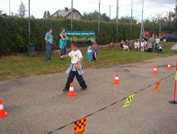 FESTYN SPORTOWO – REKREACYJNY DLA DZIECI „WAKACJE NA SPORTOWO i WESOŁO” - zdjęcie21