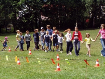 FESTYN SPORTOWO – REKREACYJNY DLA DZIECI „WAKACJE NA SPORTOWO i WESOŁO” - zdjęcie2