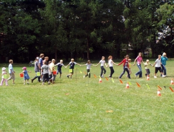 FESTYN SPORTOWO – REKREACYJNY DLA DZIECI „WAKACJE NA SPORTOWO i WESOŁO” - zdjęcie3