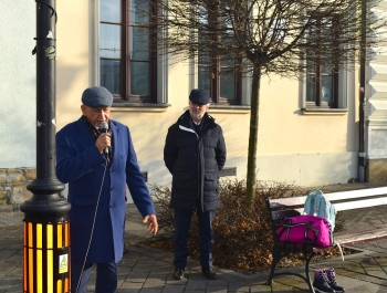 Lodowisko na żywieckim rynku już działa! - zdjęcie38