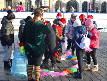 Lodowisko na żywieckim rynku już działa! - zdjęcie17