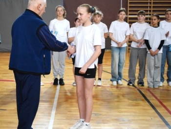 Eliminacje Miejskie do Powiatowych Rozgrywek Dzieci w Piłce Siatkowej 14.01.2026 - zdjęcie4