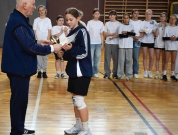 Eliminacje Miejskie do Powiatowych Rozgrywek Dzieci w Piłce Siatkowej 14.01.2026 - zdjęcie10
