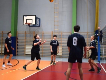 Eliminacje Miejskie do Powiatowych Rozgrywek Chłopców w Piłce Siatkowej styczeń 2026 - zdjęcie9