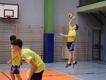 Eliminacje Miejskie do Powiatowych Rozgrywek Chłopców w Piłce Siatkowej styczeń 2026 - zdjęcie18