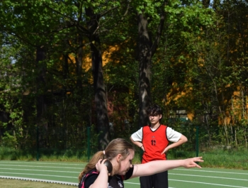 Czwórbój Lekkoatletyczny i Szkolna Liga Lekkoatletyczna - Wyniki Miejskich Eliminacji do Powiatowych Mistrzostw Dzieci i Młodzieży Szkolnej - zdjęcie80