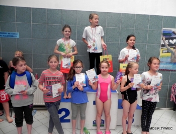 PŁYWACKA LIGA SZKOLNA 2014/2015 W ŻYWCU ZAKOŃCZONA OGROMNYM SUKCESEM! - zdjęcie22