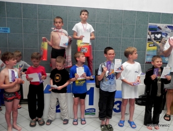 PŁYWACKA LIGA SZKOLNA 2014/2015 W ŻYWCU ZAKOŃCZONA OGROMNYM SUKCESEM! - zdjęcie25