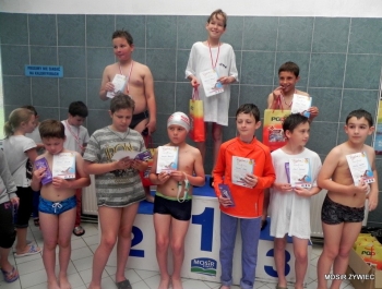PŁYWACKA LIGA SZKOLNA 2014/2015 W ŻYWCU ZAKOŃCZONA OGROMNYM SUKCESEM! - zdjęcie29