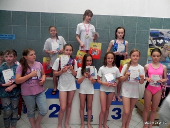 PŁYWACKA LIGA SZKOLNA 2014/2015 W ŻYWCU ZAKOŃCZONA OGROMNYM SUKCESEM! - zdjęcie31