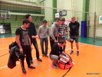 TURNIEJ DZIKICH DRUŻYN - RYWALIZACJA ROZSTRZYGNIĘTA: VOLLEY MASTER'S ZWYCIĘZCĄ W 2015! - zdjęcie19