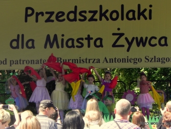 FESTYN Z OKAZJI DNIA DZIECKA  - FOTOREPORTAŻ - zdjęcie59