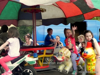 FESTYN Z OKAZJI DNIA DZIECKA  - FOTOREPORTAŻ - zdjęcie3