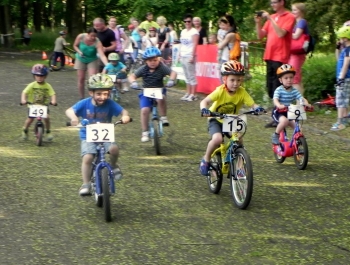WIOSENNY WYŚCIG ROWEROWY MTB  - WYNIKI I FOTOREPORTAŻ - zdjęcie82