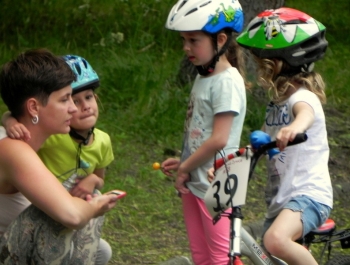 WIOSENNY WYŚCIG ROWEROWY MTB  - WYNIKI I FOTOREPORTAŻ - zdjęcie25