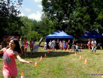 Fotorelacja - PIKNIK RODZINNY nad LEŚNIANKĄ W ZABŁOCIU - zdjęcie49