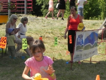 Fotorelacja - PIKNIK RODZINNY nad LEŚNIANKĄ W ZABŁOCIU - zdjęcie31