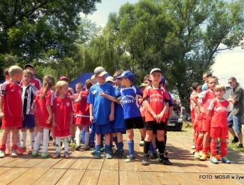Fotorelacja - PIKNIK RODZINNY nad LEŚNIANKĄ W ZABŁOCIU - zdjęcie21