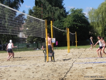 LIPCOWA SOBOTA W ŻYWCU. W ROLI GŁOWNEJ: PIŁKA PLAŻOWA - zdjęcie57