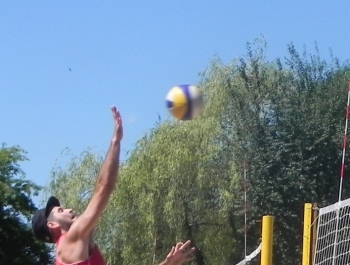 LIPCOWA SOBOTA W ŻYWCU. W ROLI GŁOWNEJ: PIŁKA PLAŻOWA - zdjęcie37