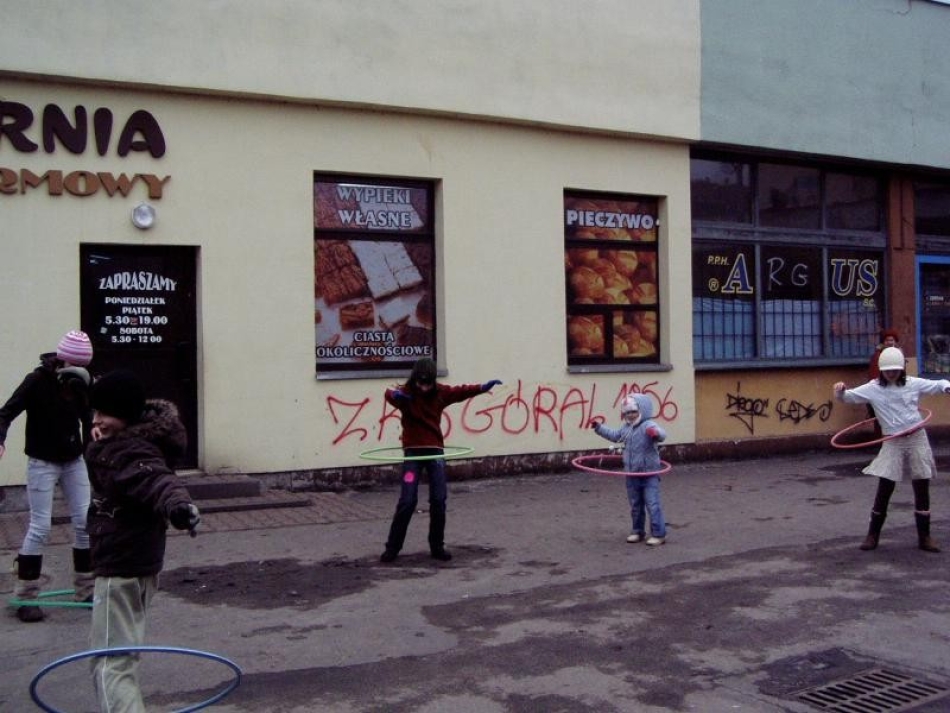 FESTYN SPORTOWO – REKREACYJNY DLA DZIECI „BIAŁE SZALEŃSTWO” - 24.01.2008 r.