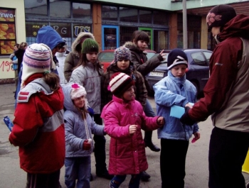 FESTYN SPORTOWO – REKREACYJNY DLA DZIECI „BIAŁE SZALEŃSTWO” - 24.01.2008 r. - zdjęcie8